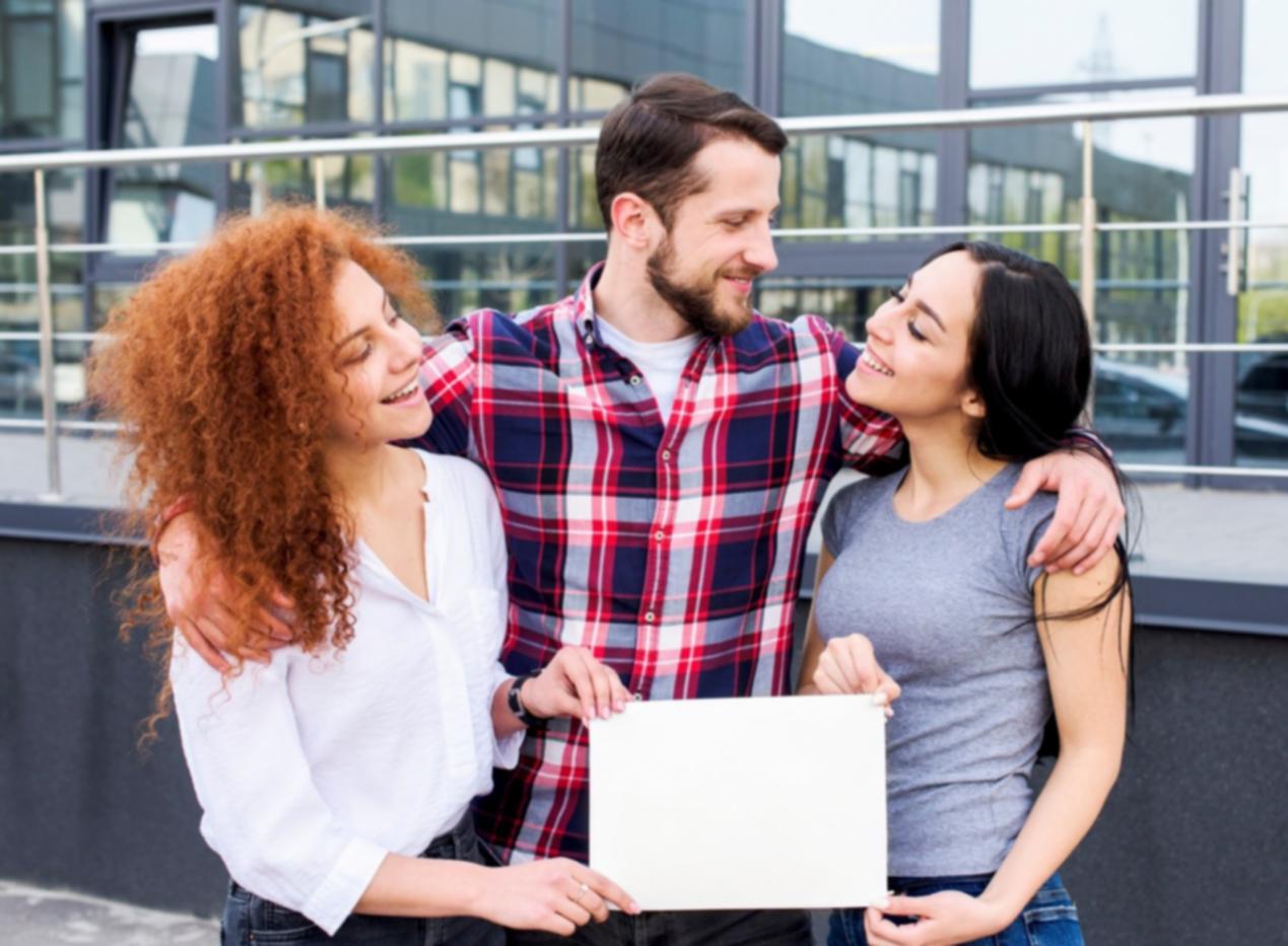 Online learning setup with notes and coffee